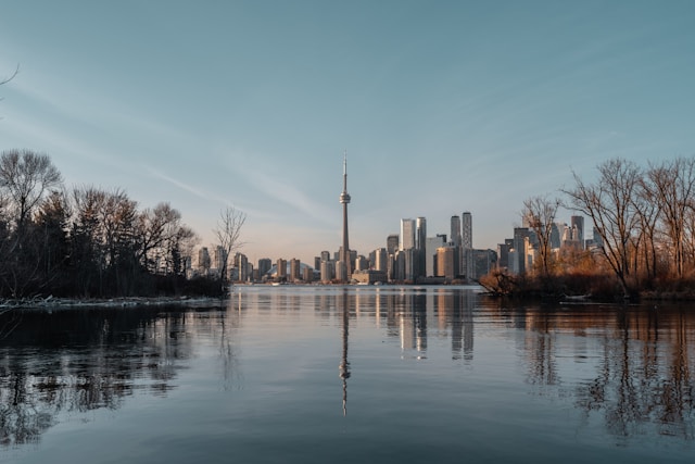 Reiki and Modern Medicine: How Energy Healing Complements Ontario Healthcare