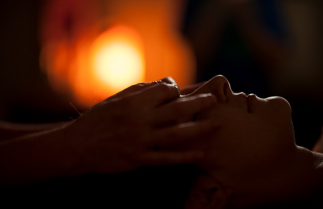 Reiki Workshops in Guelph: Your Complete Guide to Certification and Self-Healing